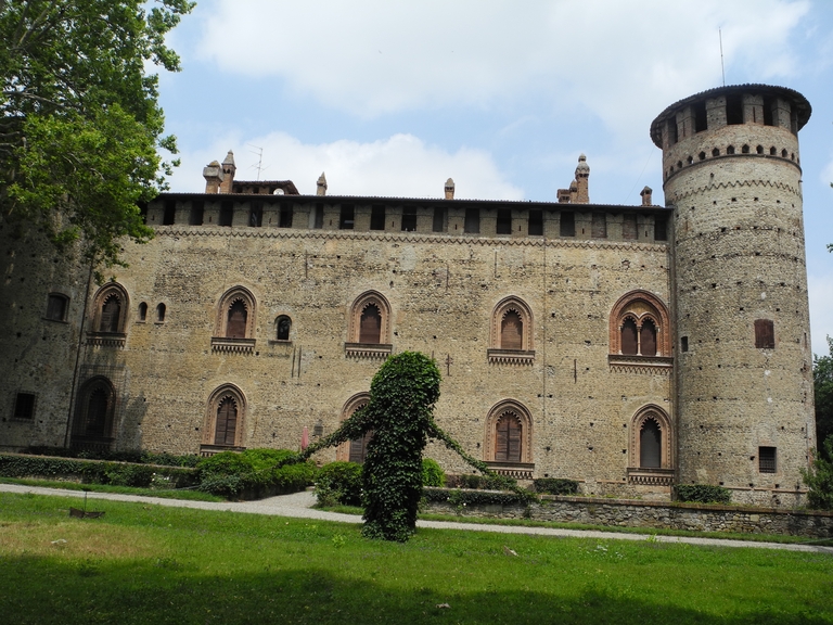 Castello di Grazzano Visconti